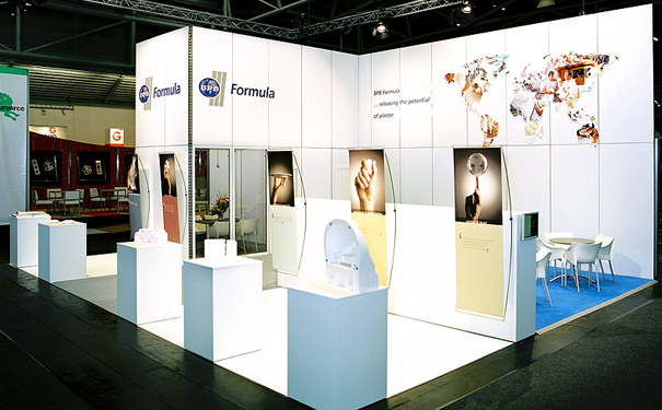 展览草莓污污视频问题