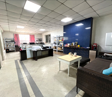 草莓网站APP展览工厂办公区