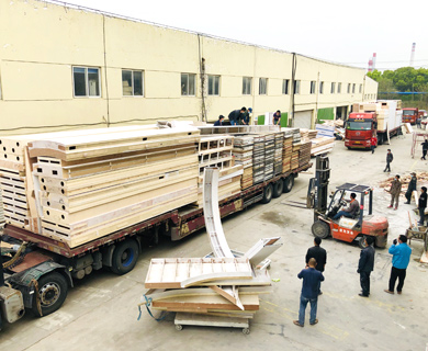 挑选展览搭建工厂一定要看资质吗？